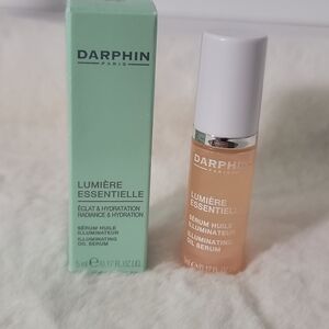 Darphin Lumière Essentielle Oil Serum - Green and Peach